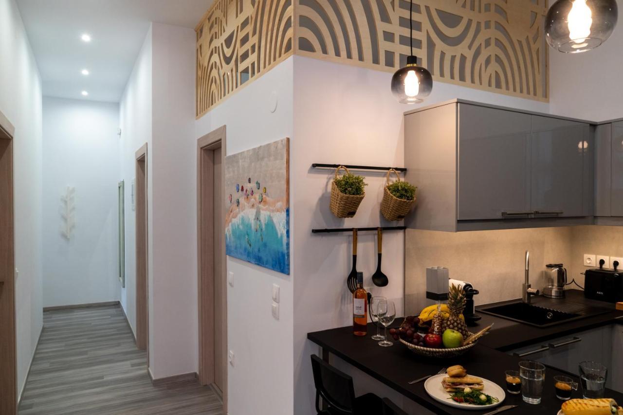 Central Suites Aegina 2 المظهر الخارجي الصورة