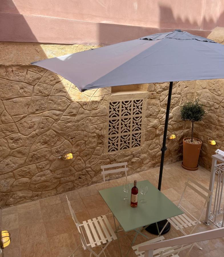 Central Suites Aegina 2 المظهر الخارجي الصورة