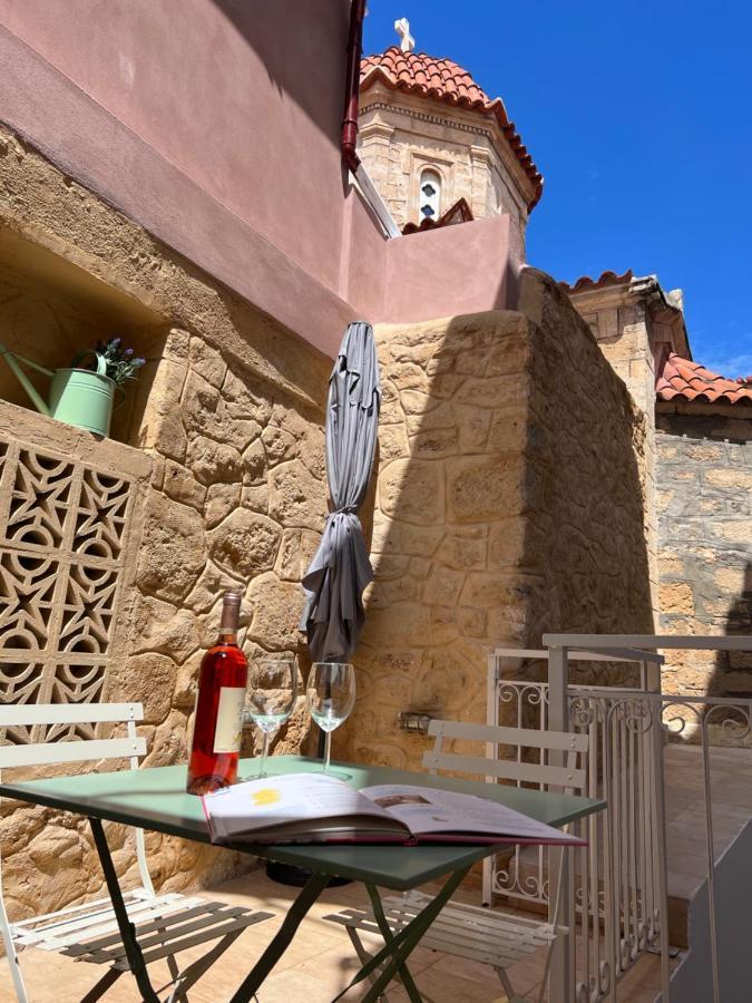 Central Suites Aegina 2 المظهر الخارجي الصورة