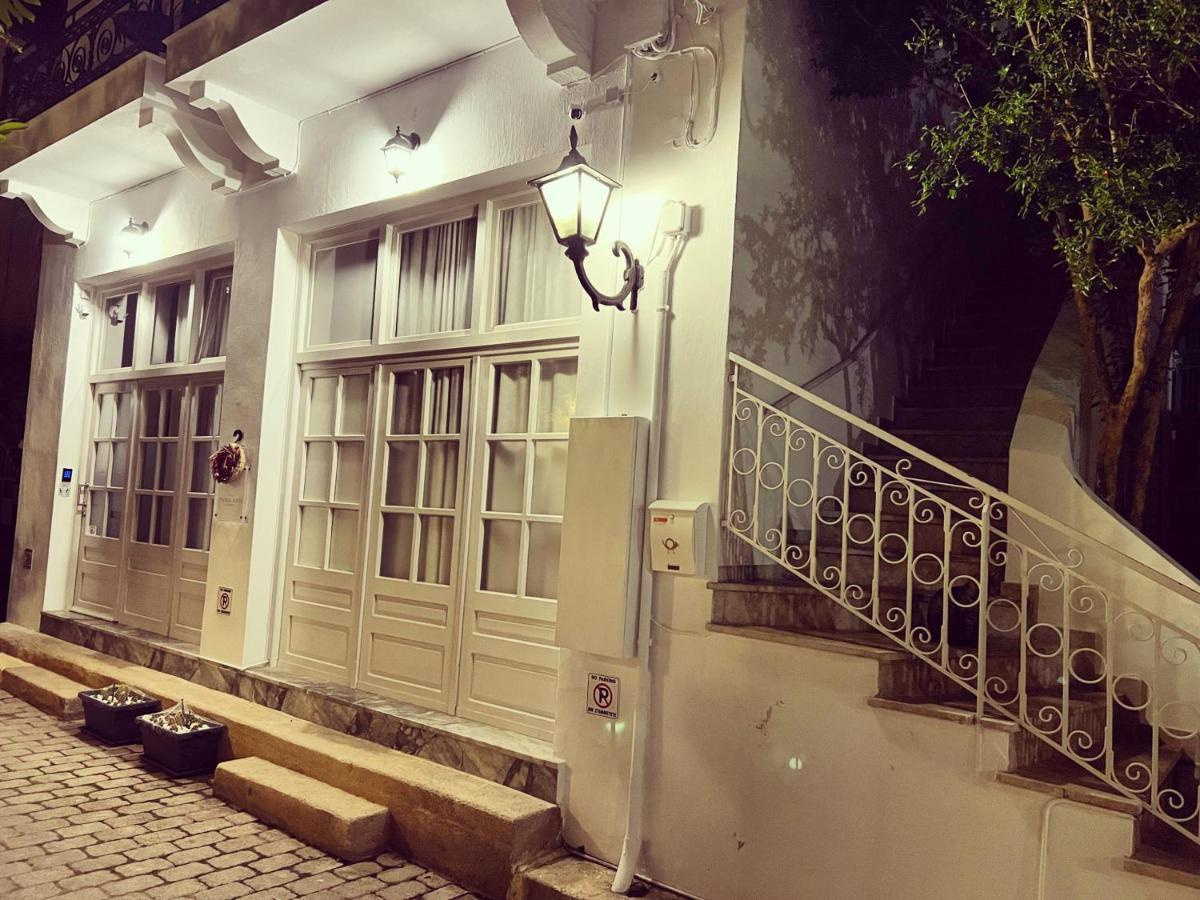Central Suites Aegina 2 المظهر الخارجي الصورة